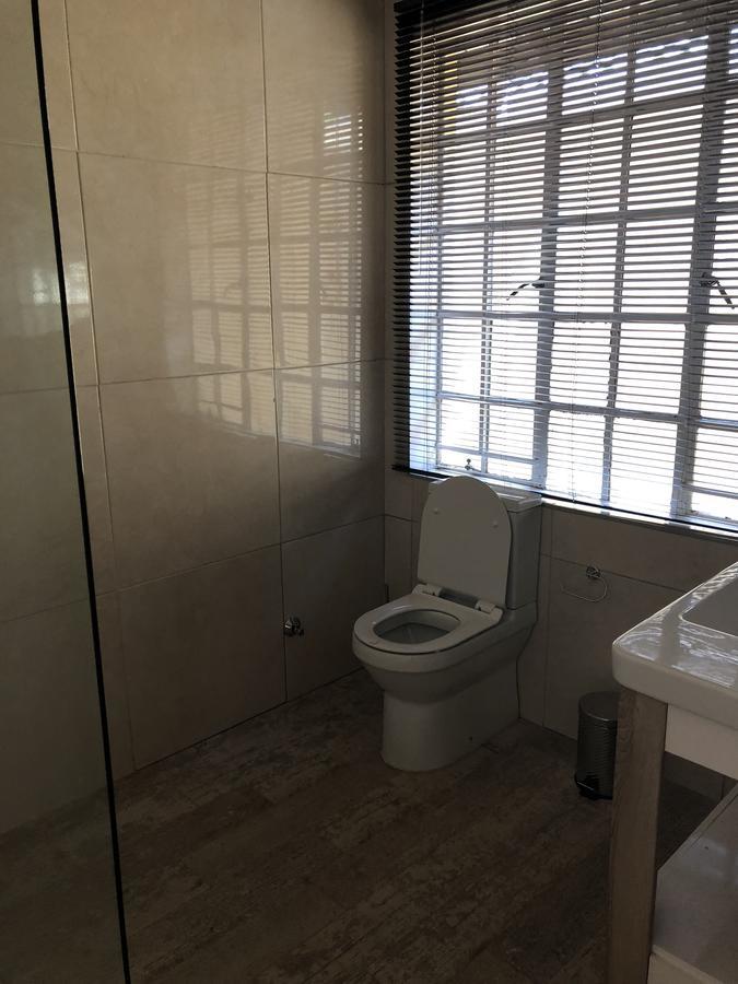 Khuvena Guesthouse Randburg Buitenkant foto