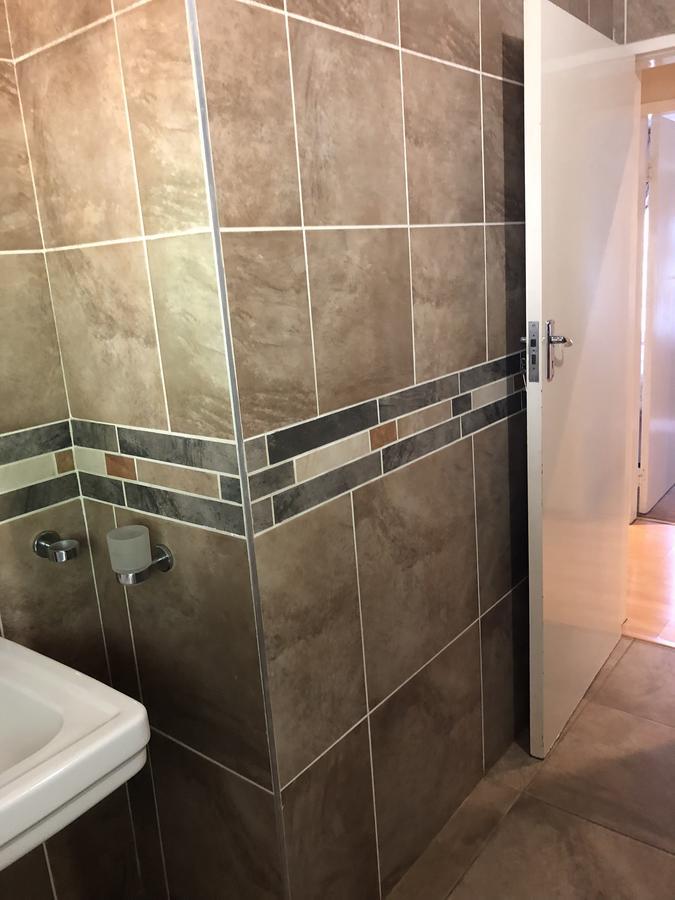 Khuvena Guesthouse Randburg Buitenkant foto
